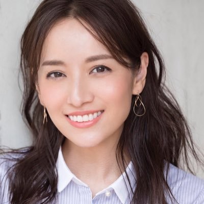 グレイスワンcm19冬verに真矢ミキさん出演 後ろのモデルさんについても調べてきた