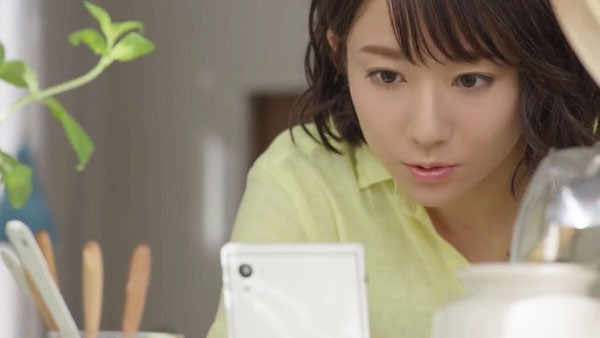 レシピ動画のクラシルのcmで木村文乃が得意料理 ぶり大根 に挑戦 ピーマンで困った 豆苗発見 篇 Cmソングはコトリンゴ