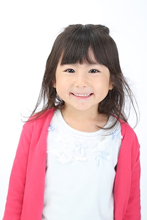 ヤクルトの4人家族cmの出演者まとめ 子役の娘や母は誰 パパへの注文 篇より