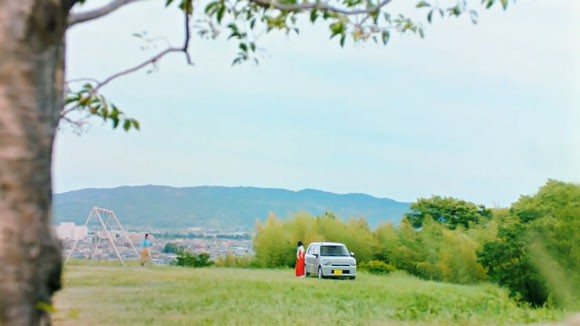 ダイハツ トコット のcmは吉岡里帆がちびまる子ちゃん 奈緒がたまちゃんの実写版cmです