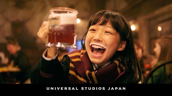 ユニバ Usj の冬のcmで広瀬すずちゃんがハリーポッターをご案内 幸せな魔法の一日を ユニバーサル スタジオ ジャパン